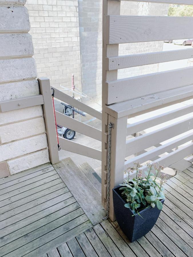 Bayplay Beach Cottage - Pet Friendly Куинсклиф Экстерьер фото