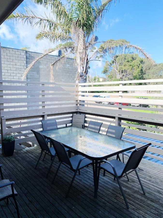 Bayplay Beach Cottage - Pet Friendly Куинсклиф Экстерьер фото
