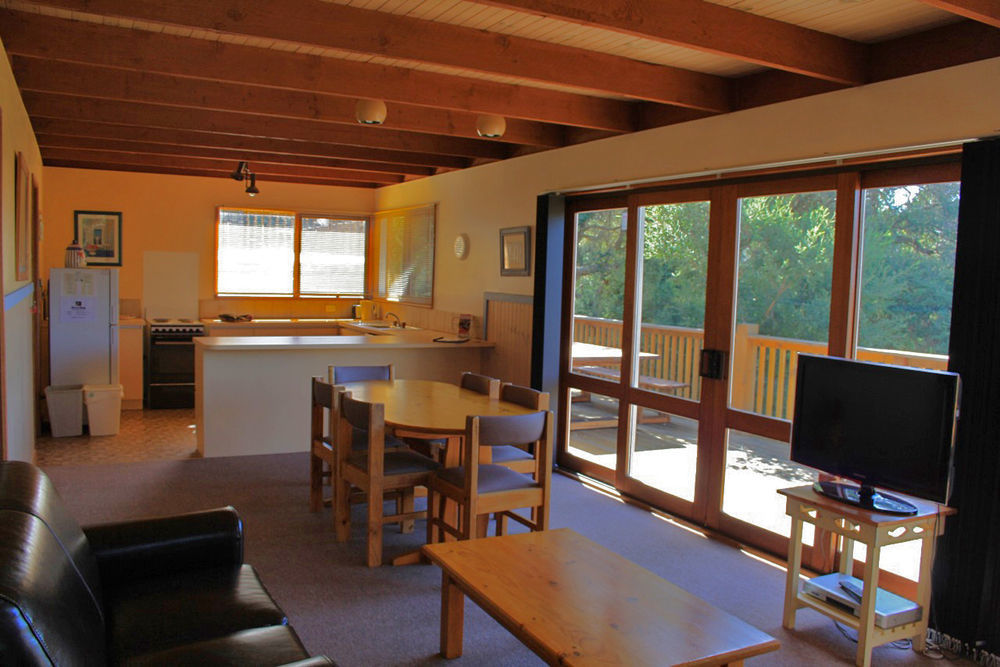 Bayplay Beach Cottage - Pet Friendly Куинсклиф Экстерьер фото